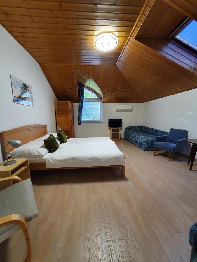 Arizona Apartman ชิโอฟก ภายนอก รูปภาพ